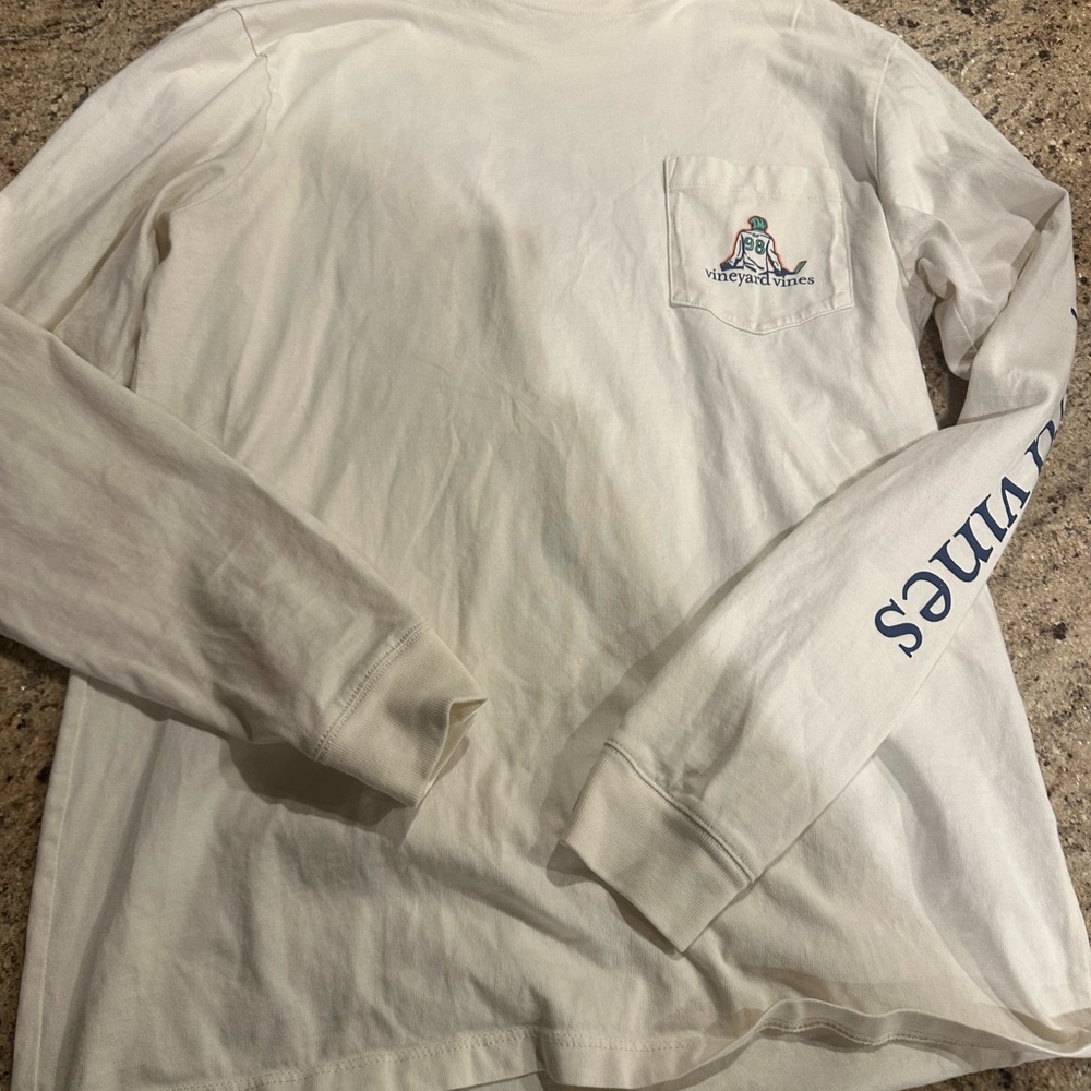Vineyard Vines White Long Sleeve Tee-Hockey Player